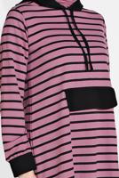 Tesettür giyim PEMBE ÇİZGİLİ KAPÜŞONLU EŞOFMAN TAKIM 2426