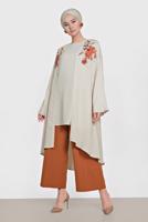 Tesettür giyim BEJ ALVİNA ÇİÇEK DESENİ DETAYLI 3&prime;LÜ PANTLONLU TAKIM 3528