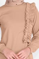 Tesettür giyim BEJ FIRFIR DETAYLI BİSİKLET YAKA  PANTOLONLU TAKIM 4026 