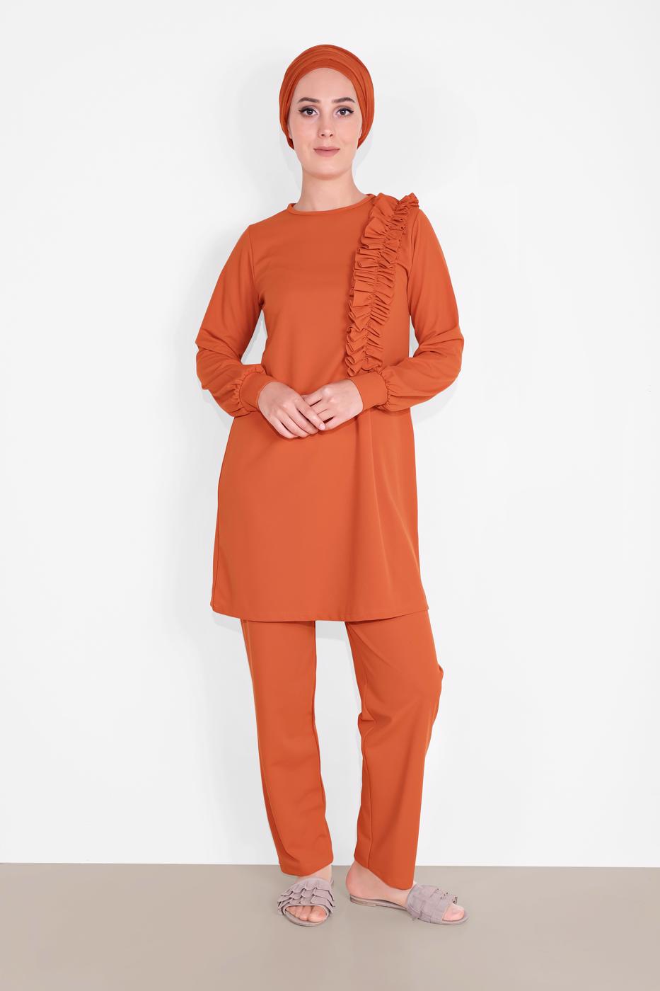 Tesettür giyim TURUNCU FIRFIR DETAYLI BİSİKLET YAKA  PANTOLONLU TAKIM 4026 