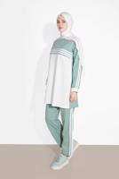 Tesettür giyim YEŞİL ÇİZGİLİ BİSİKLET YAKA EŞOFMAN TAKIM 5916