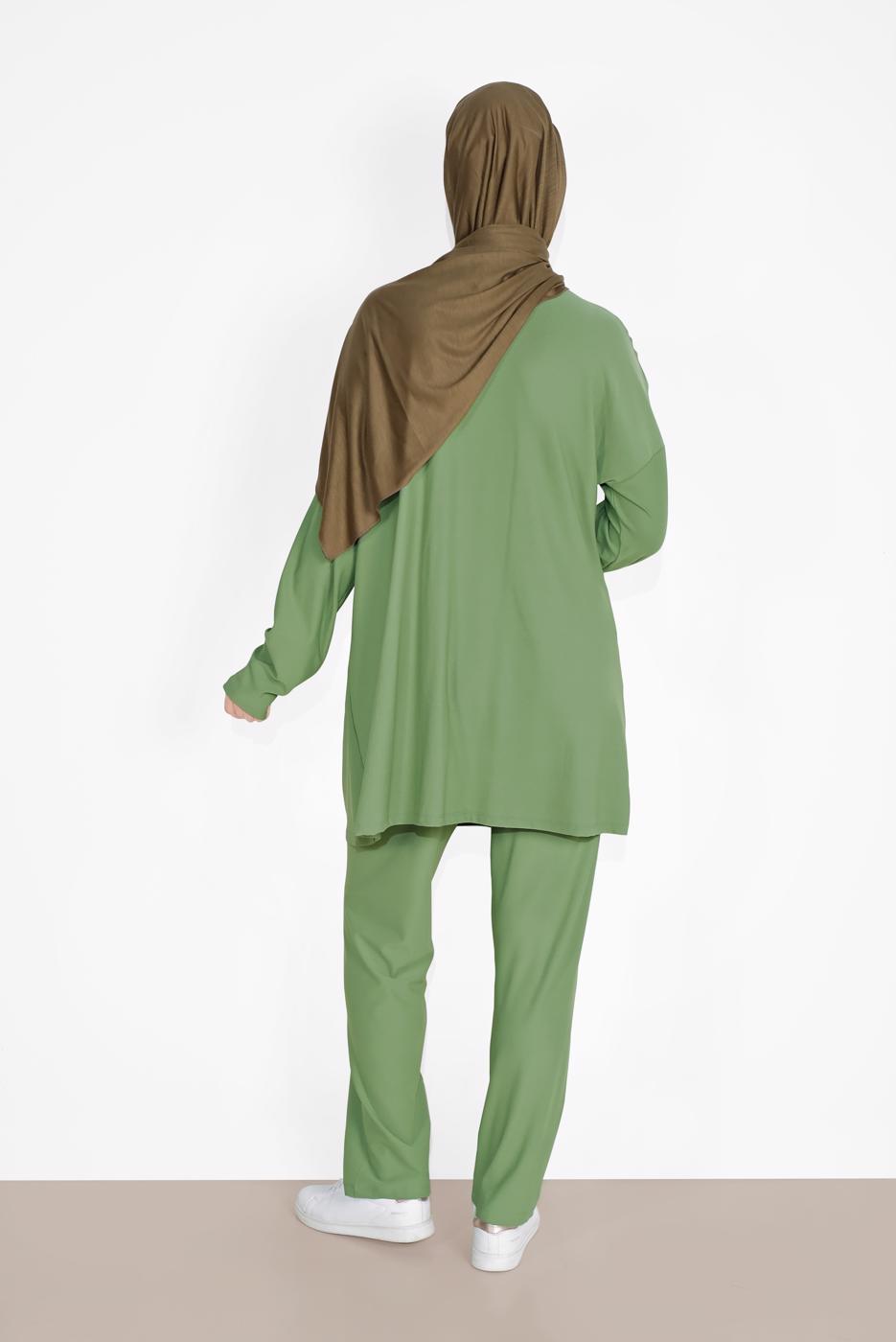 Tesettür giyim YEŞİL ÜÇ RENKLİ FIRFIR DETAYLI İKİLİ PANTOLONLU TAKIM 7716