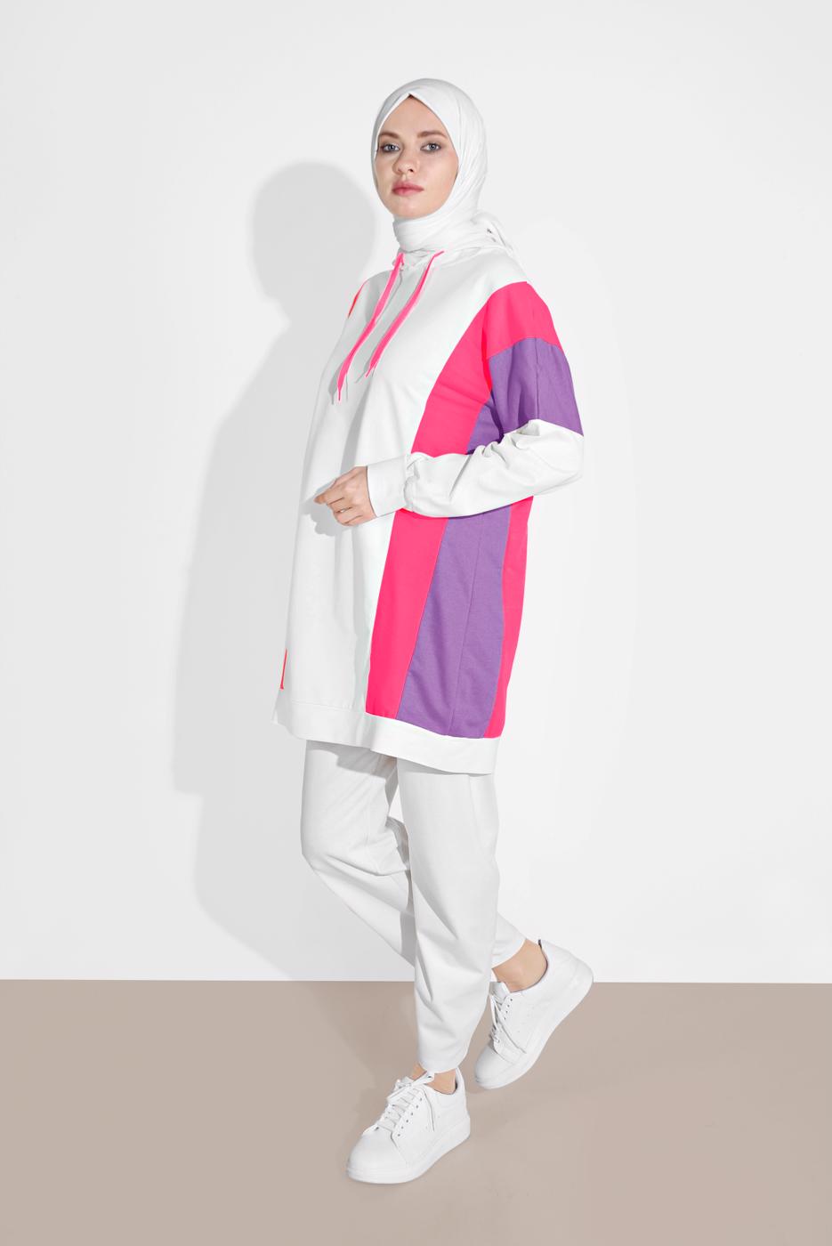 Tesettür giyim KREM İKİ RENK KAPÜŞONLU EŞOFMAN TAKIM 8606
