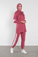 Tesettür giyim PEMBE ŞERİT DETAYLI İKİLİ PANTOLONLU TAKIM 9306