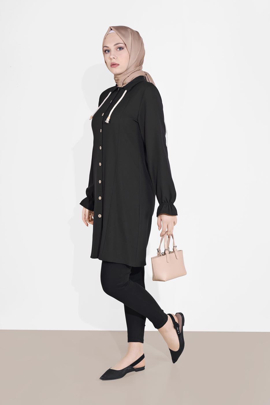 Tesettür giyim SİYAH DÜĞMELİ MANŞETLERİ LASTİKLİ TUNİK 4301 