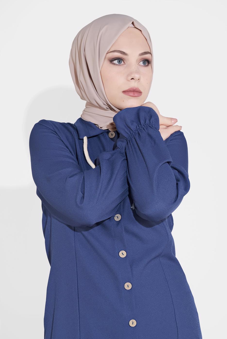 Tesettür giyim LACİVERT DÜĞMELİ MANŞETLERİ LASTİKLİ TUNİK 4301 