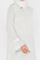 Tesettür giyim KREM ALVİNA YAKA AKSESUARLI TUNİK 4879