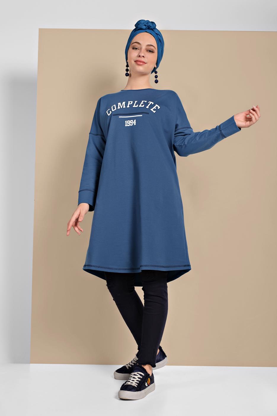 Tesettür giyim MAVİ YAZI DETAYLI PAMUKLU TUNİK 18515