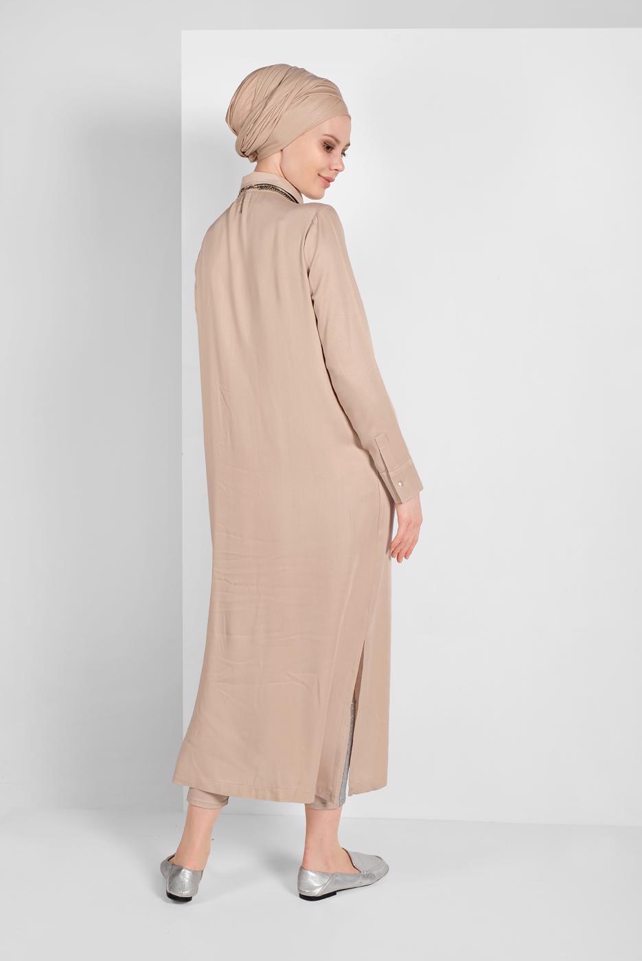Tesettür giyim BEJ CEP DETAYLI UZUN TUNİK 45915