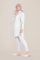 Vêtements hijab BLANC ALVİNA TUNIQUE INVISIBLE EN COTON À BOUTONS 20045