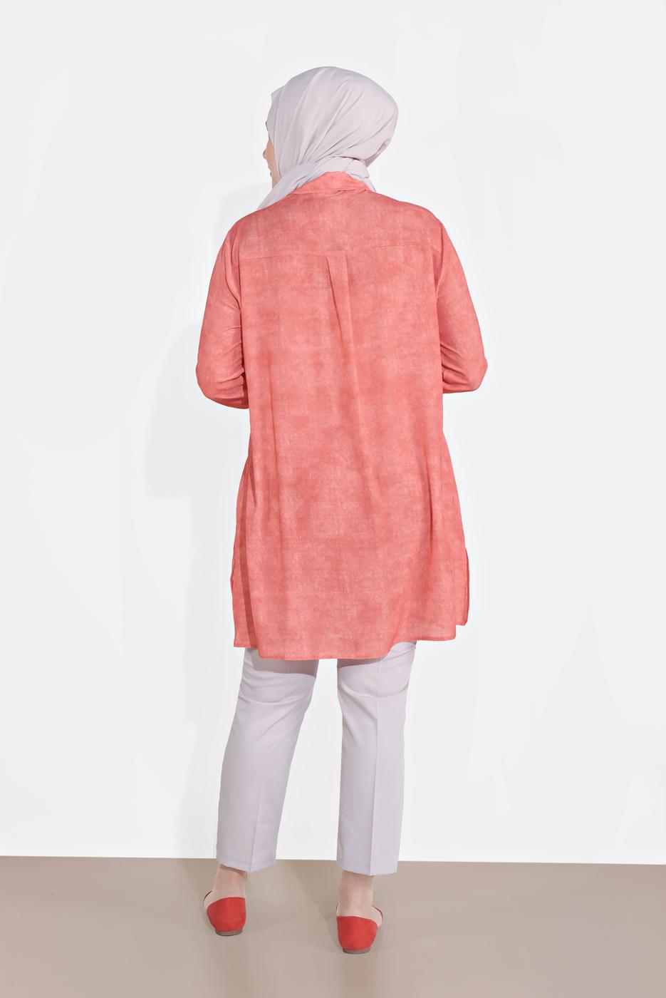 Tesettür giyim KAHVE BOYDAN DÜĞMELİ DESENLİ TUNİK 2870