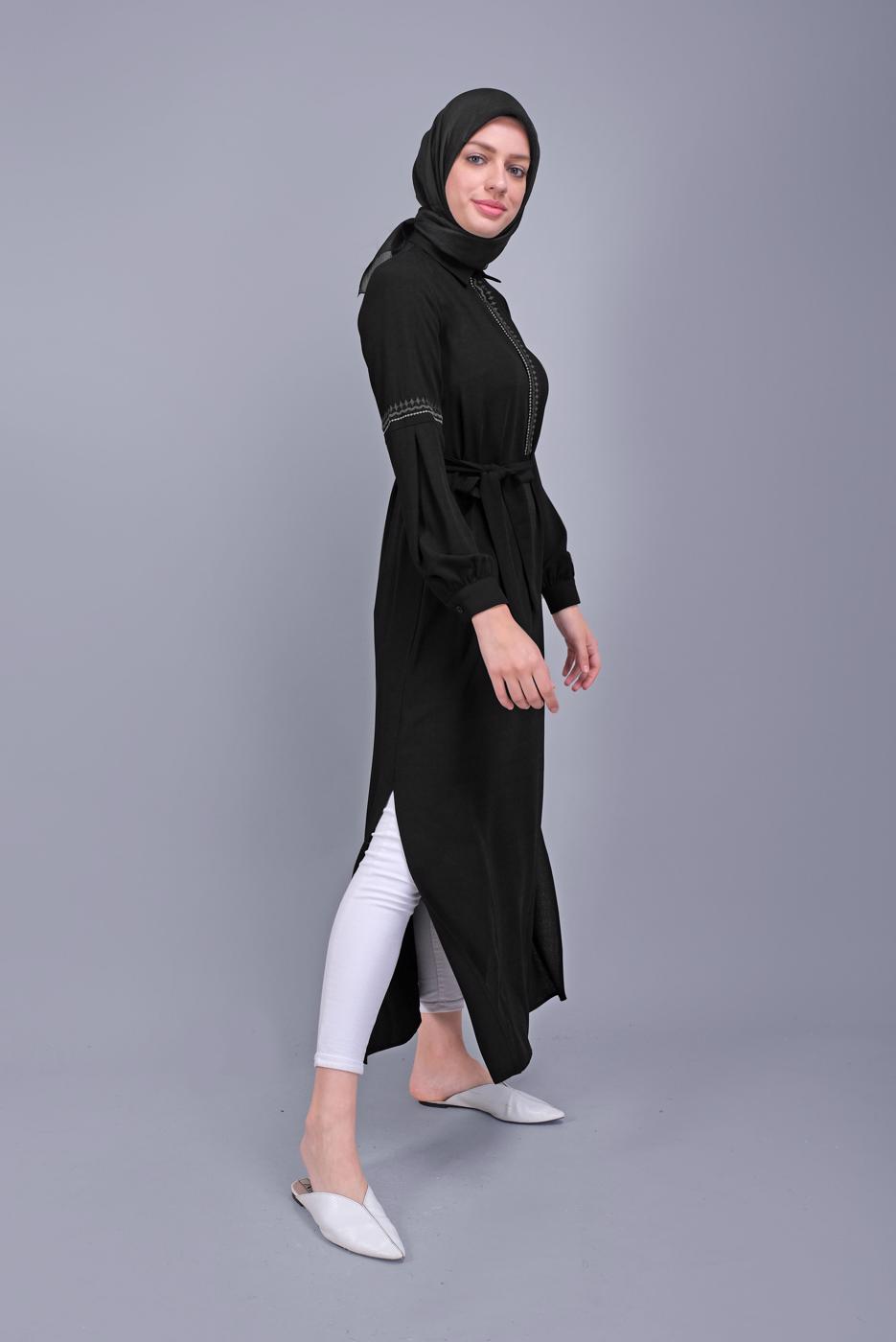 Tesettür giyim SİYAH ALVİNA NAKIŞLI KUŞAKLI TUNİK 40739 