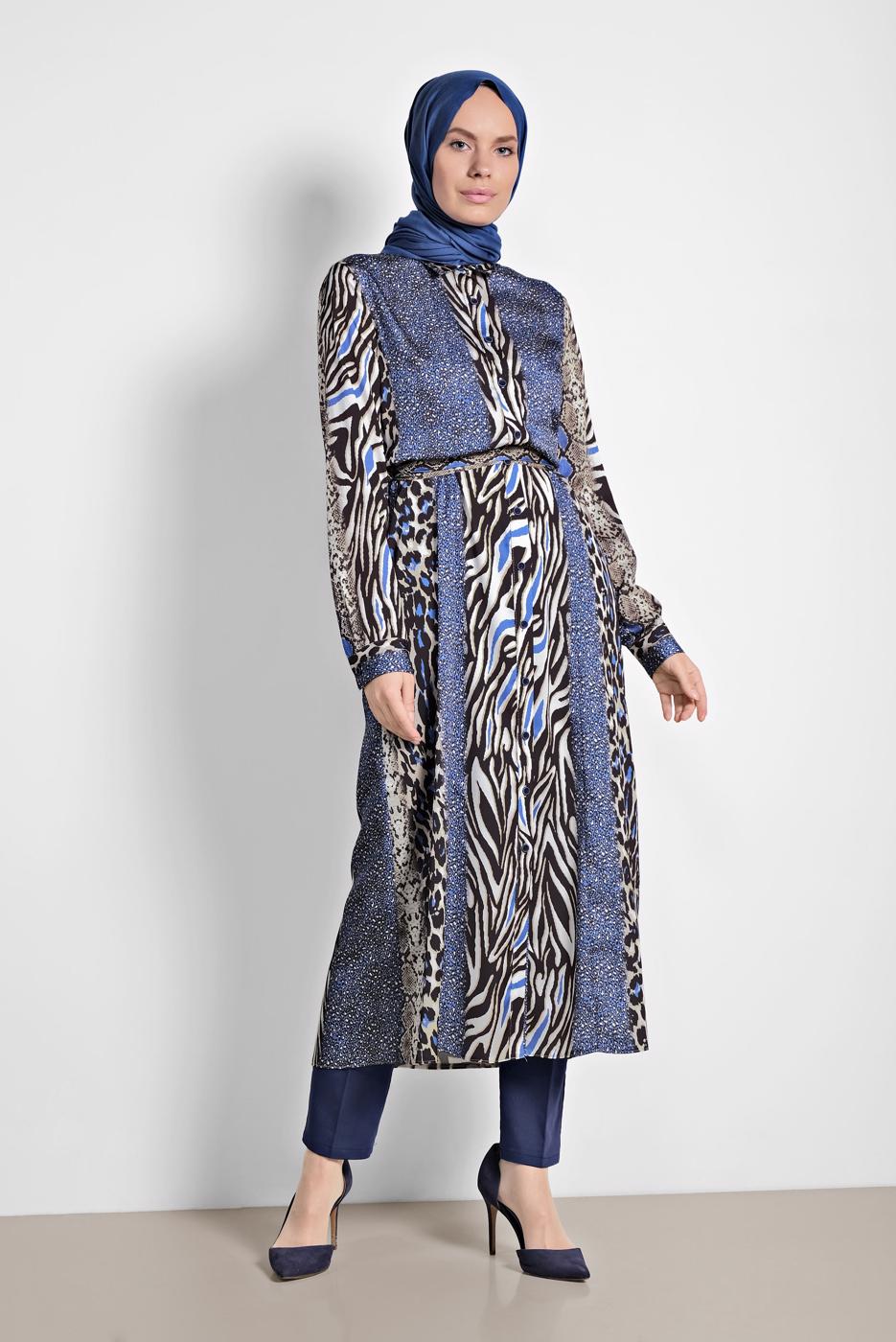 Tesettür giyim LACİVERT MİX DESENLİ BELDEN BAĞLAMALI TUNİK 4086