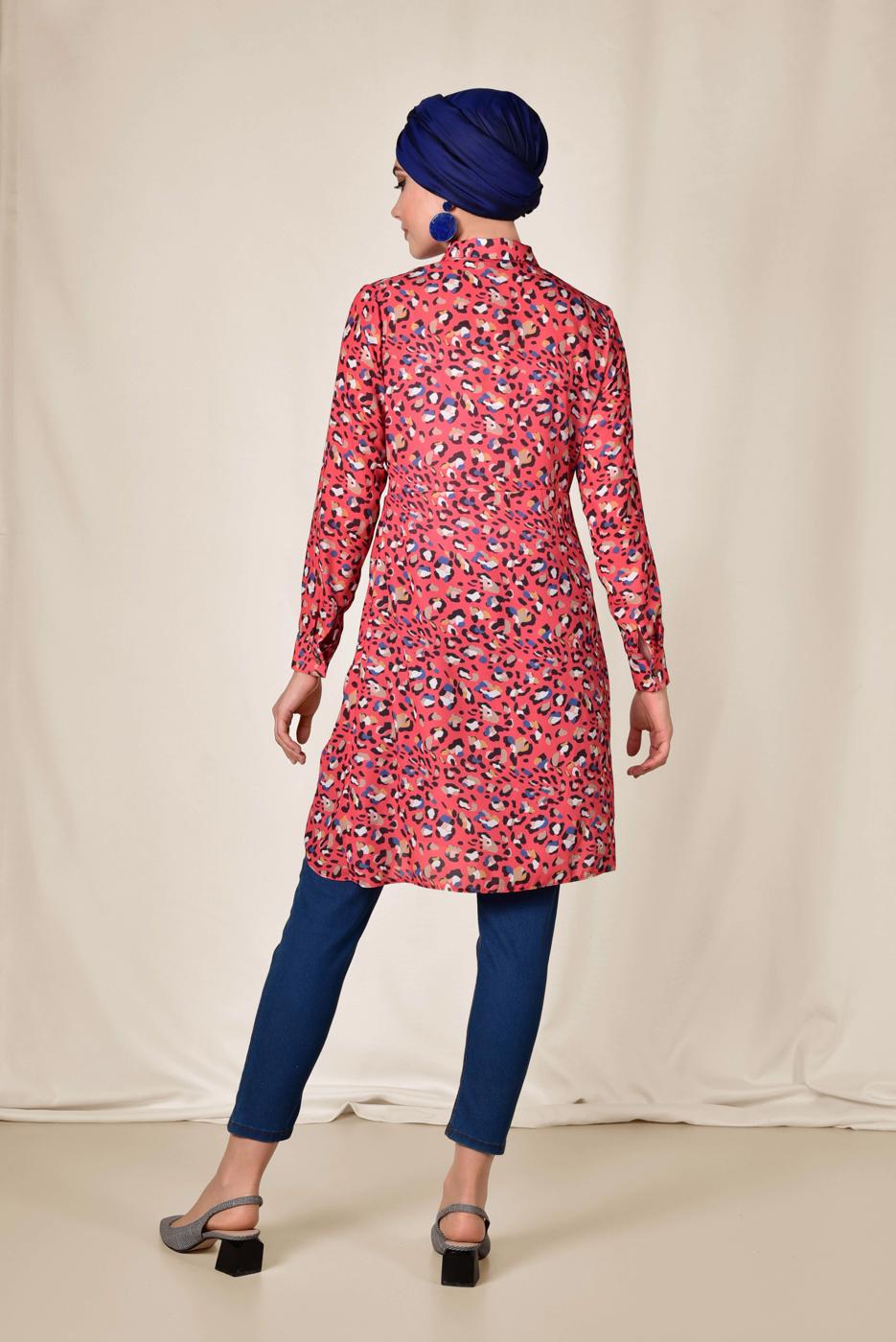 Tesettür giyim MERCAN ALVİNA DESENLİ BEL KISMI BÜZGÜLÜ TUNİK 4115