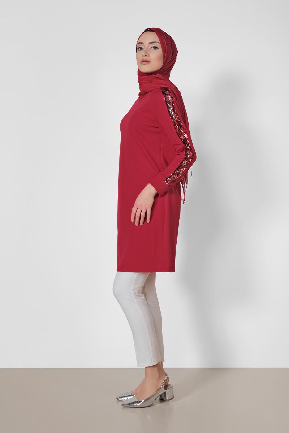 Tesettür giyim KIRMIZI ALVİNA KOL KISMI PUL PAYETLİ TUNİK 4159