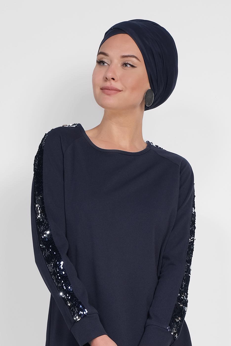 Tesettür giyim LACİVERT ALVİNA KOL KISMI PUL PAYETLİ TUNİK 4159