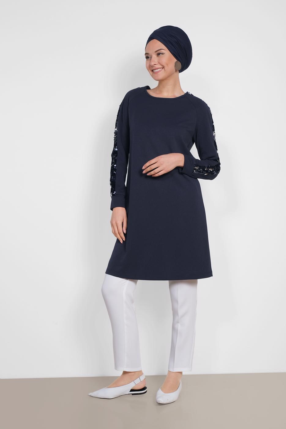 Tesettür giyim LACİVERT ALVİNA KOL KISMI PUL PAYETLİ TUNİK 4159