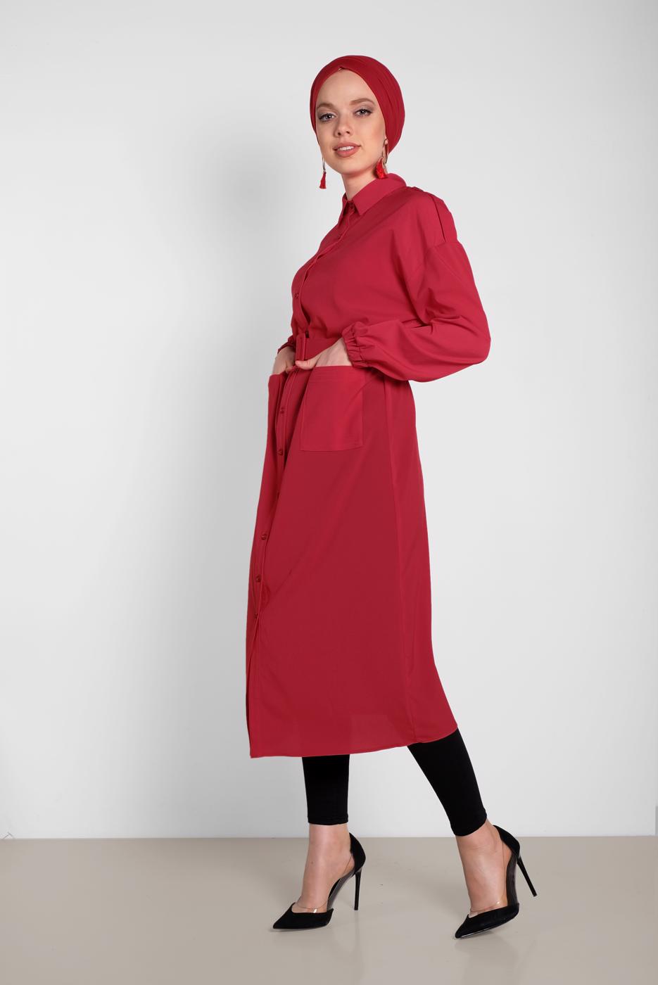 Tesettür giyim KIRMIZI ALVİNA BOYDAN DÜĞMELİ ERKEK YAKA TUNİK 4243 