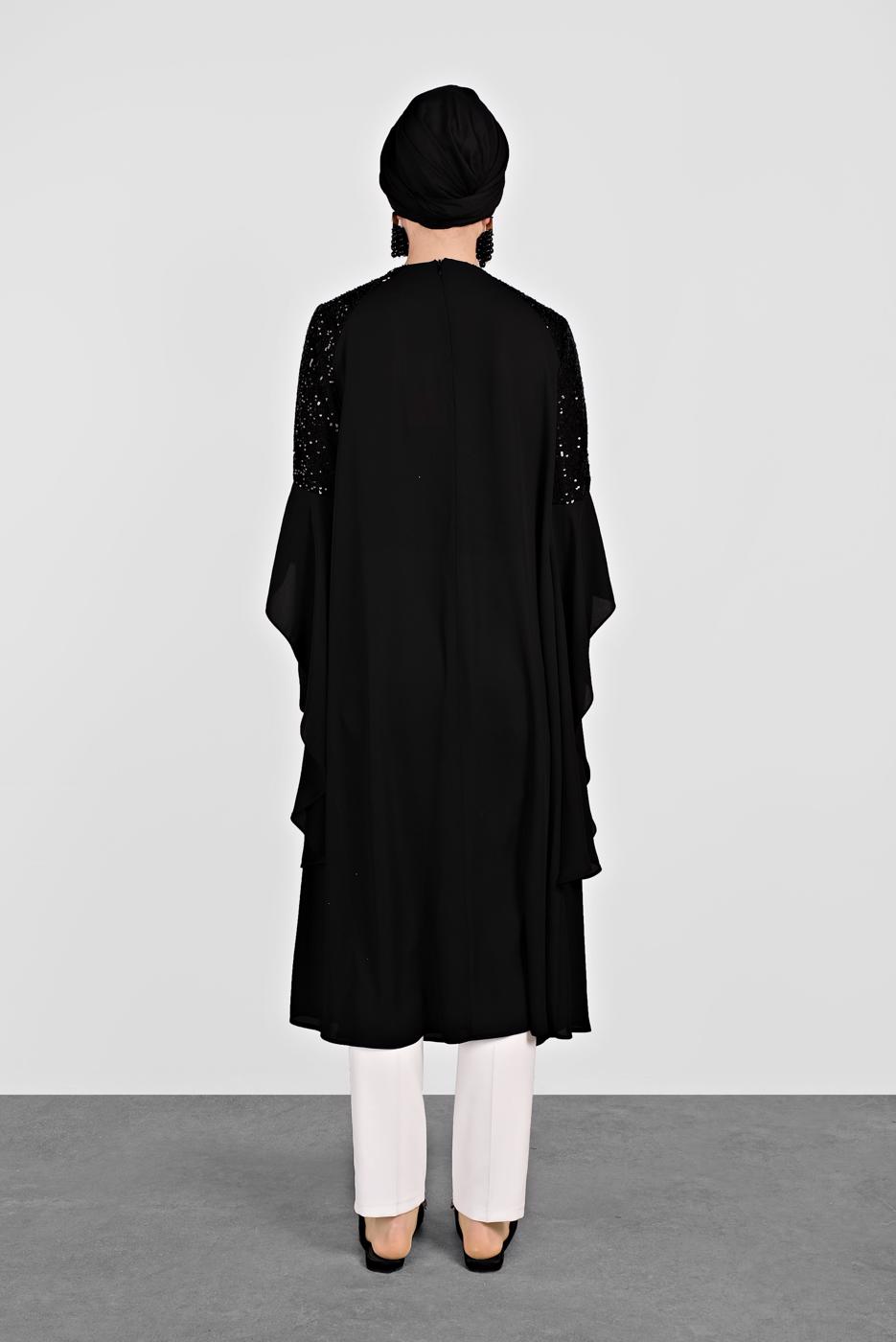 Tesettür giyim SİYAH ALVİNA OMUZ KISMI PUL İŞLEMELİ ŞİFON TUNİK 4254