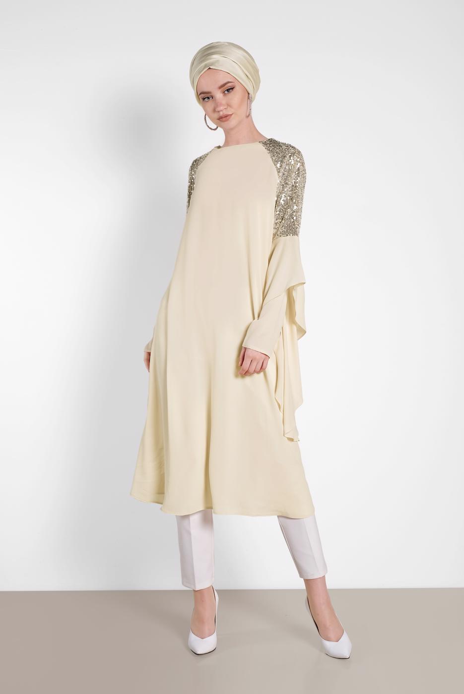 Tesettür giyim BEJ ALVİNA OMUZ KISMI PUL İŞLEMELİ ŞİFON TUNİK 4254