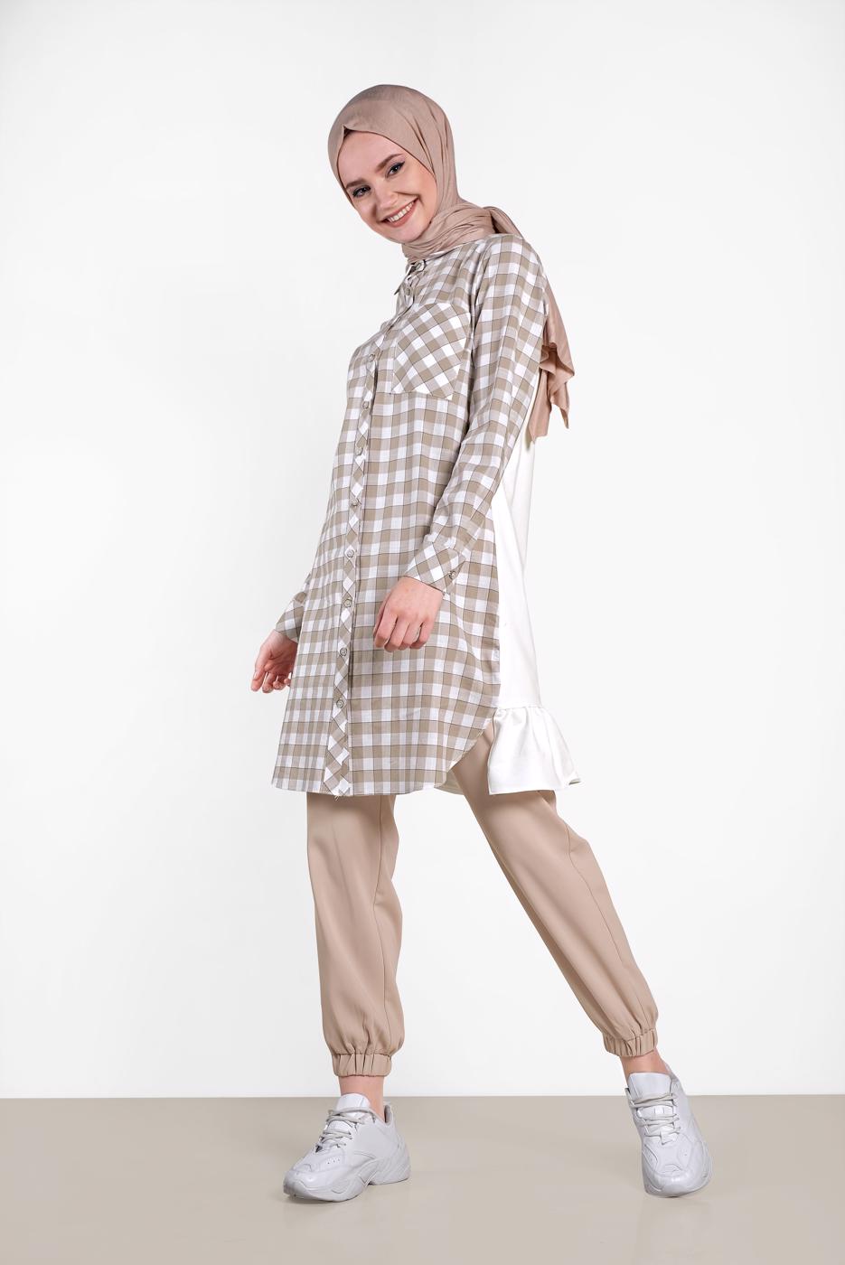 Tesettür giyim BEJ ALVİNA KARELİ YAZI BASKILI TUNİK 4308