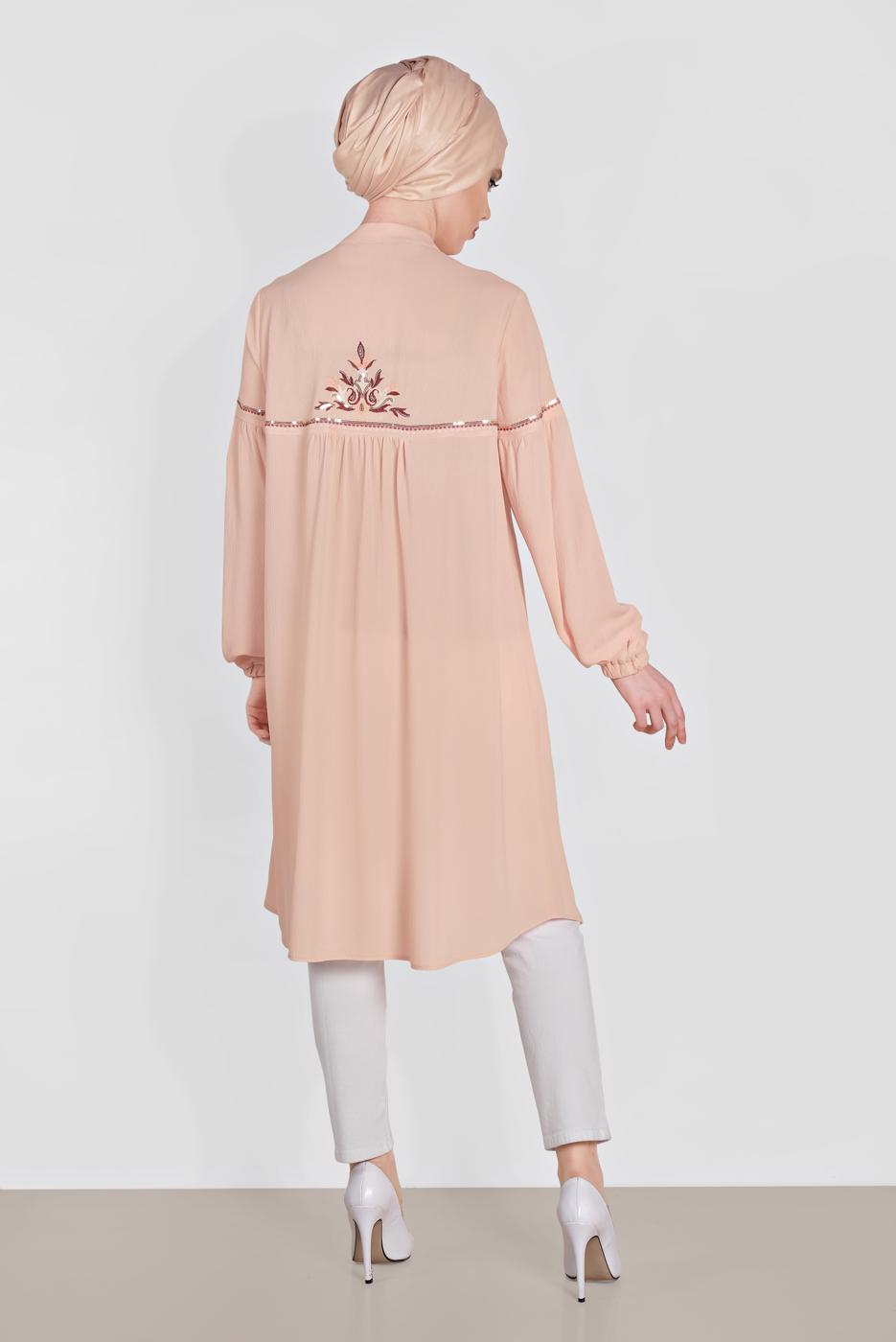 Tesettür giyim PUDRA ALVİNA YAKA KISMI BAĞLAMALI SALAŞ TUNİK 4337