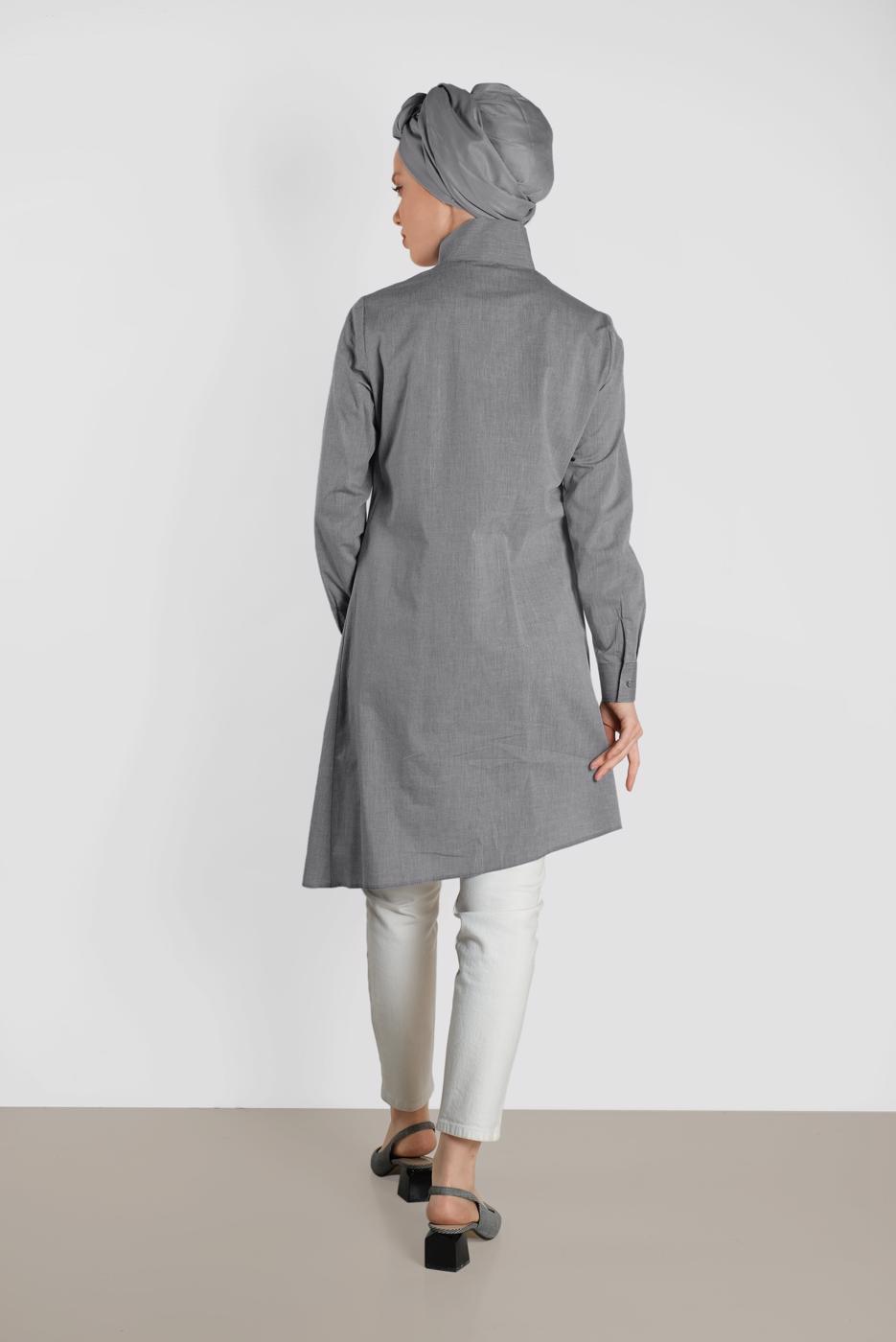 Tesettür giyim SİYAH ALVİNA ASİMETRİK KESİM DÜĞMELİ TUNİK 4371