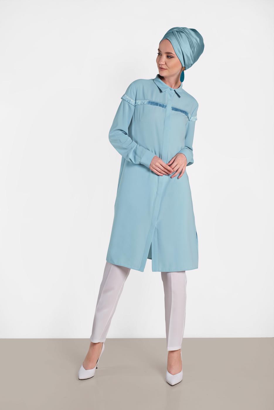 Tesettür giyim YEŞİL ALVİNA PÜSKÜL DETAYLI TUNİK 4398