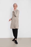 Tesettür giyim KUM ALVİNA BEL KISMI BÜZGÜLÜ BAĞCIKLI TUNİK 4419