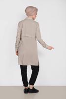 Tesettür giyim KUM ALVİNA BEL KISMI BÜZGÜLÜ BAĞCIKLI TUNİK 4419