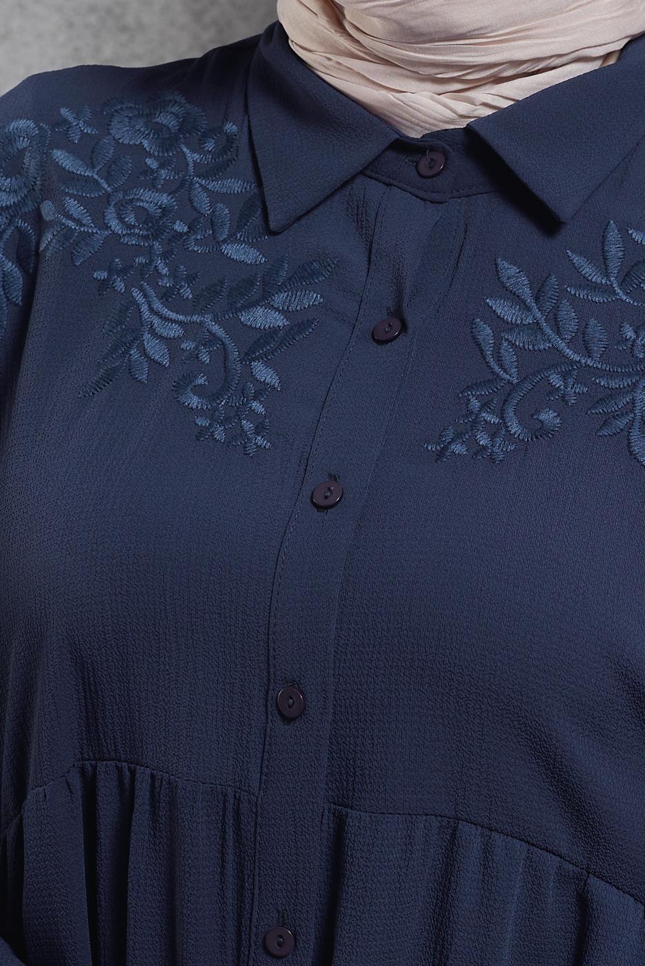 Tesettür giyim LACİVERT ALVİNA KOLLARI VOLANLI İŞLEMELİ TUNİK 4444