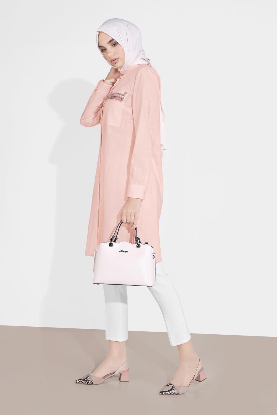 Tesettür giyim PUDRA ALVİNA CEP KISMI PÜSKÜLLÜ TUNİK 4455