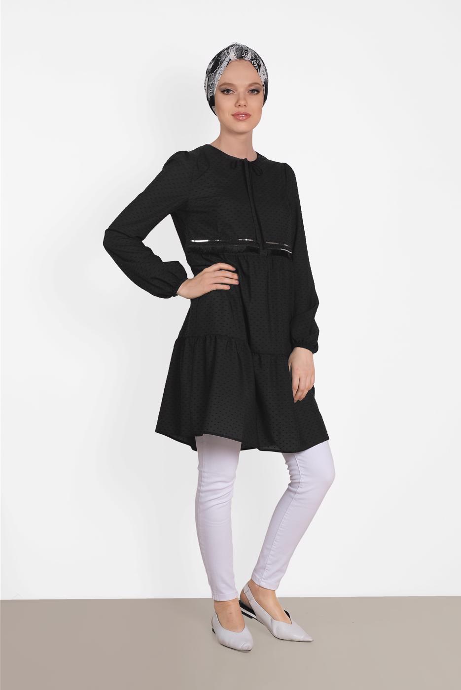 Tesettür giyim SİYAH ALVİNA PÜSKÜL DETAYLI TUNİK 4470
