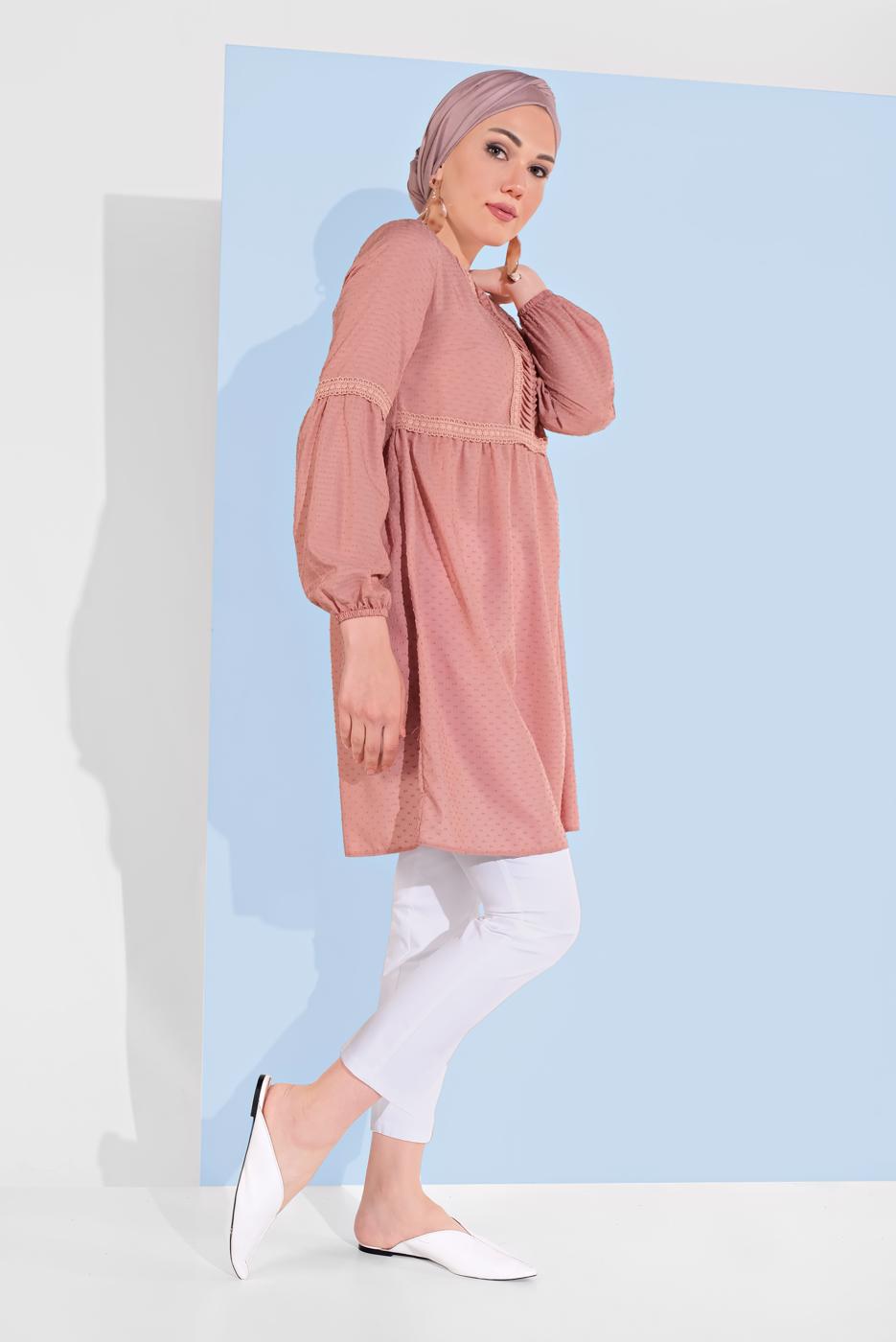 Tesettür giyim PEMBE ALVİNA ÖNÜ DANTEL DETAYLI TUNİK 4471