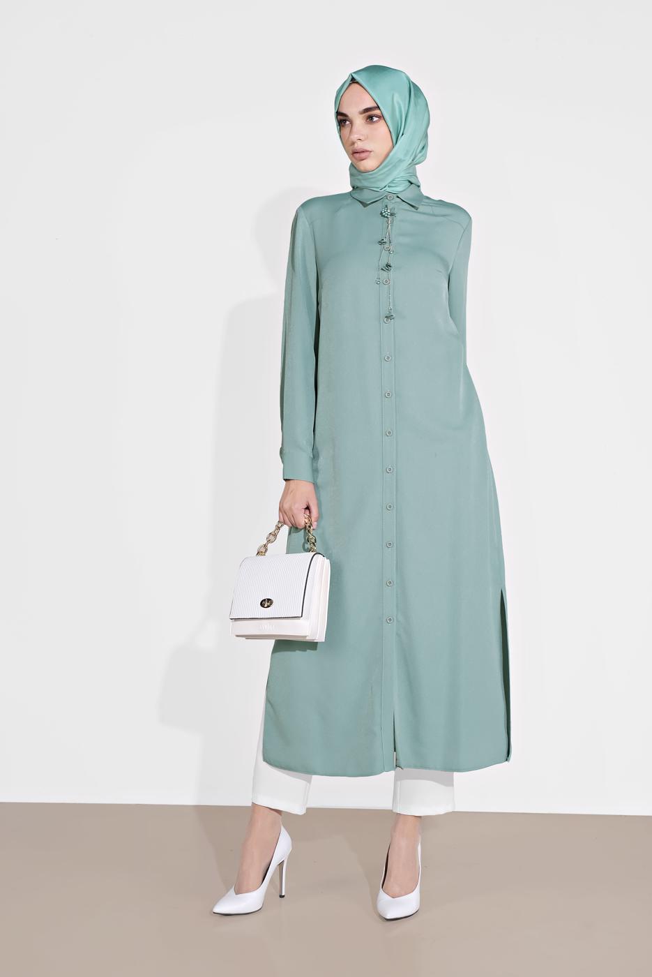 Tesettür giyim YEŞİL ALVİNA KLASİK YANLARI YIRTMAÇLI TUNİK 4854