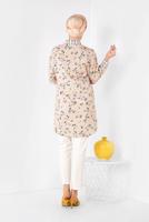 Tesettür giyim PUDRA ALVİNA YAKASI VE MANŞETLERİ EKOSELİ TUNİK 4909 