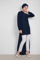 Tesettür giyim LACİVERT ARKASI UZUN YAKA AKSESUAR DETAYLI TUNİK 4925