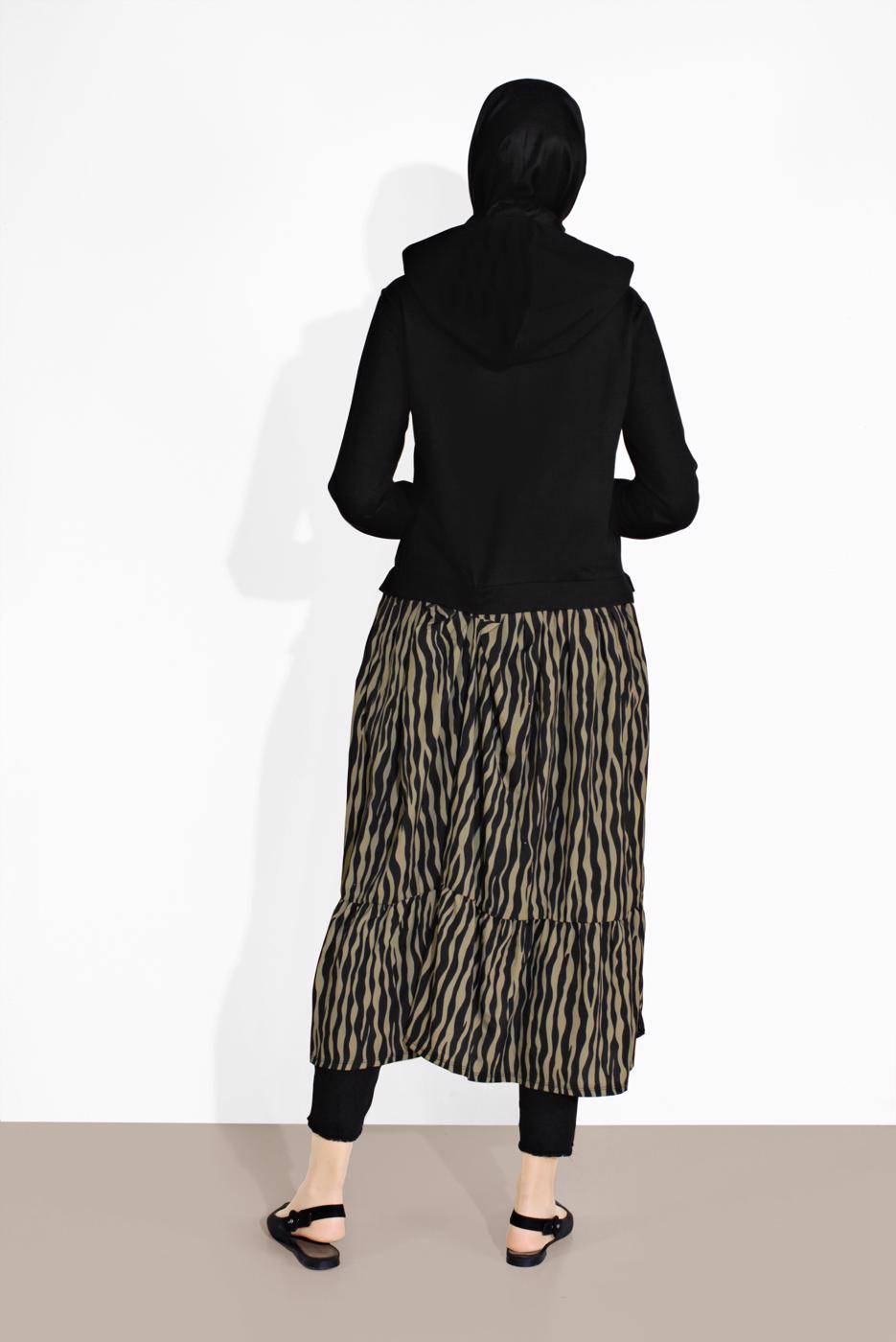 Tesettür giyim SİYAH ZEBRA DESENLİ KAPÜŞONLU TUNİK 6016