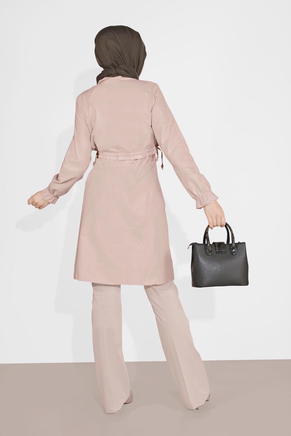 Tesettür giyim BEJ BELDEN BÜZGÜLÜ DÜĞMELİ TUNİK 9155