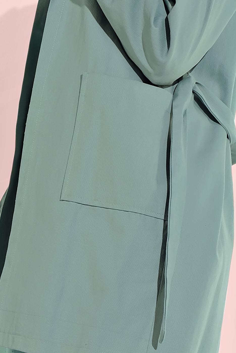 Tesettür giyim YEŞİL KUŞAKLI PAMUKLU TRENÇKOT 88107