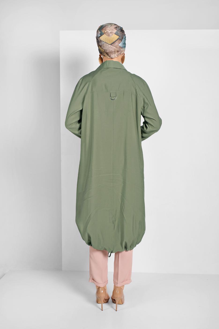 Tesettür giyim YEŞİL ETEK UCU LASTİKLİ TRENÇKOT 1403