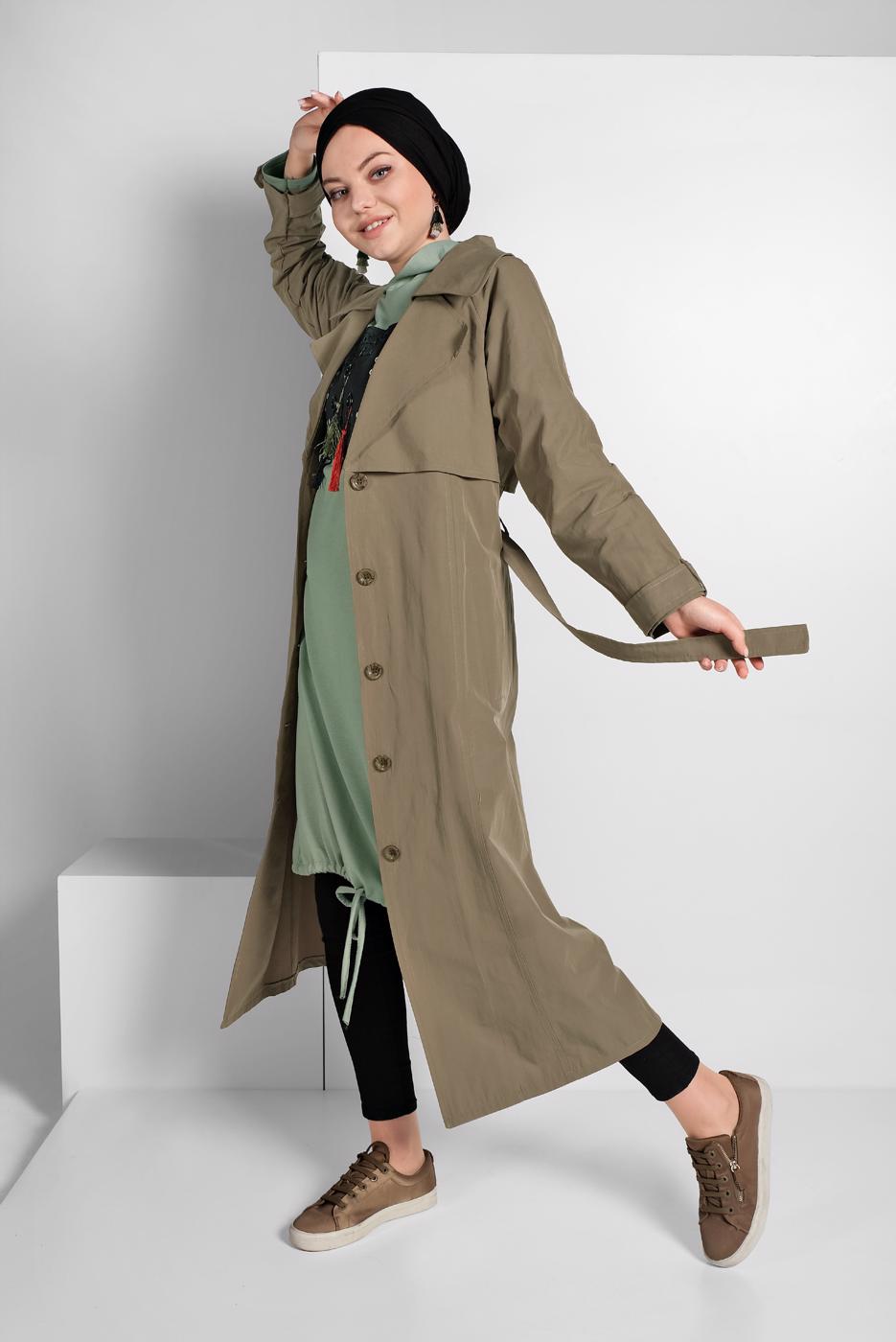 Tesettür giyim HAKİ BELDEN KUŞAKLI DÜĞMELİ TRENÇKOT 2856