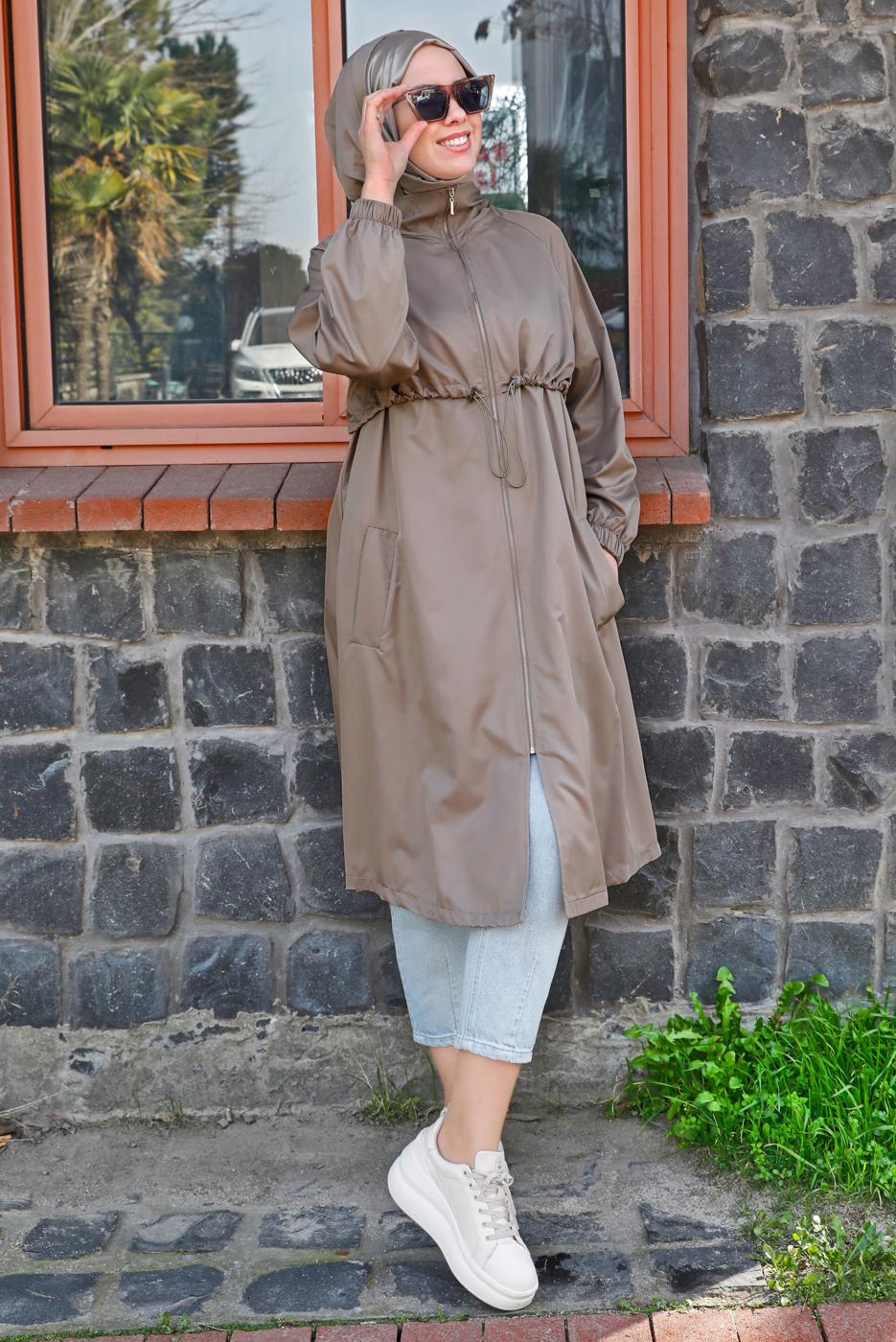 Tesettür giyim VİZON BELİ BÜZGÜLÜ TRENÇKOT 5956