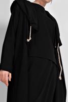 Tesettür giyim SİYAH YAKA KISMI BAĞCIKLI CEPLİ TRENÇKOT 9403