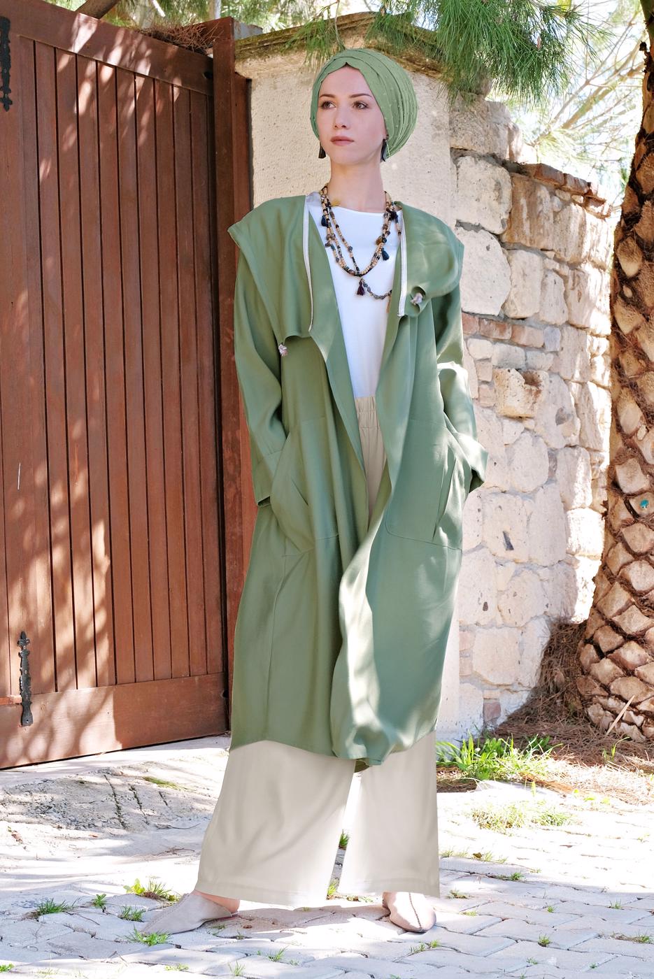 Hijab clothing GREEN HOODED TRENCH-COAT 9403 