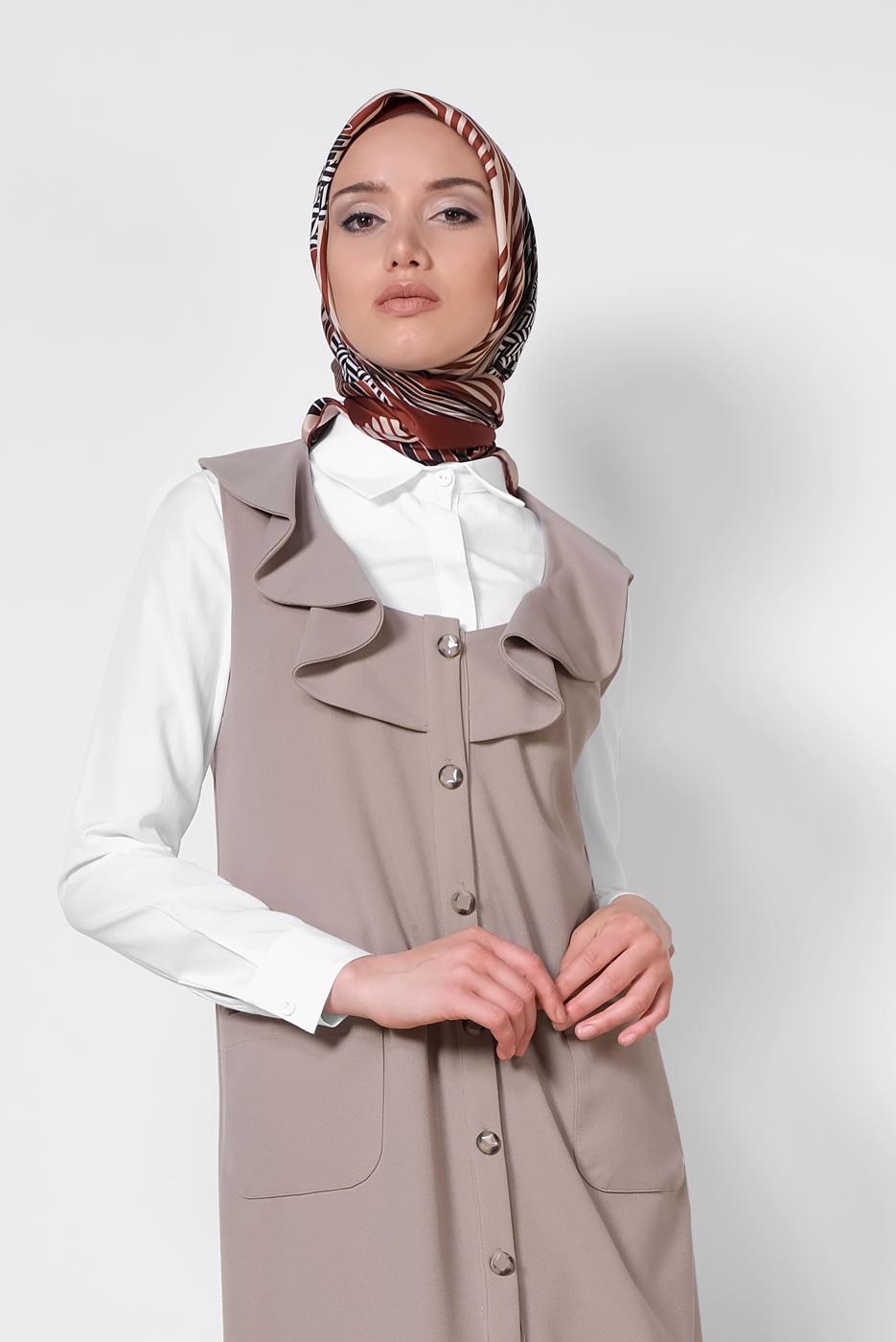 Vêtements hijab VISON ALVINA GILET À VOLANTS T 4184