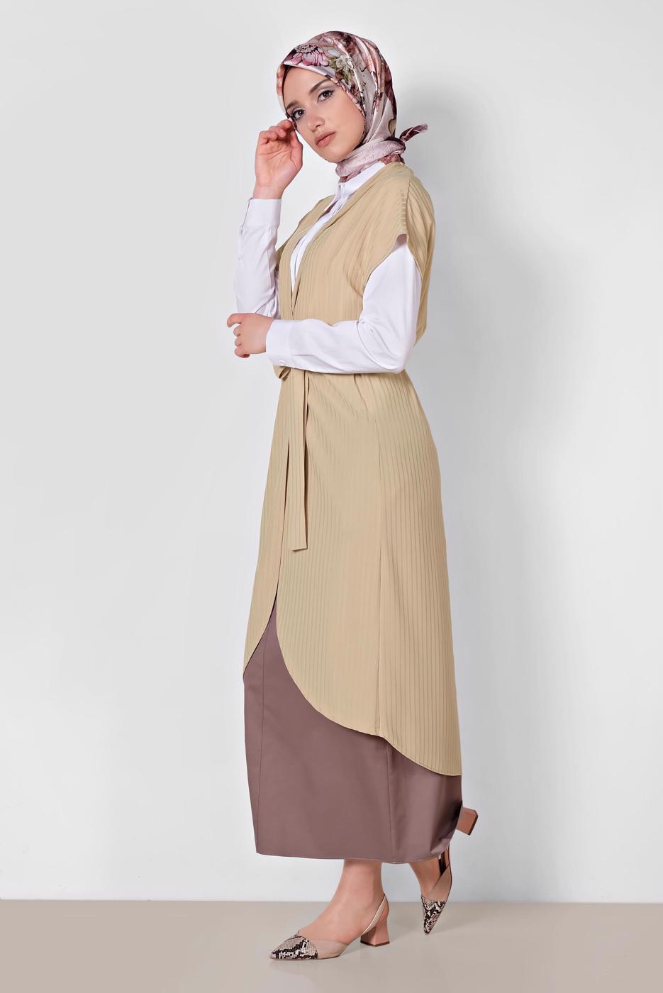 Tesettür giyim BEJ ALVİNA KUŞAKLI YELEK T 4241