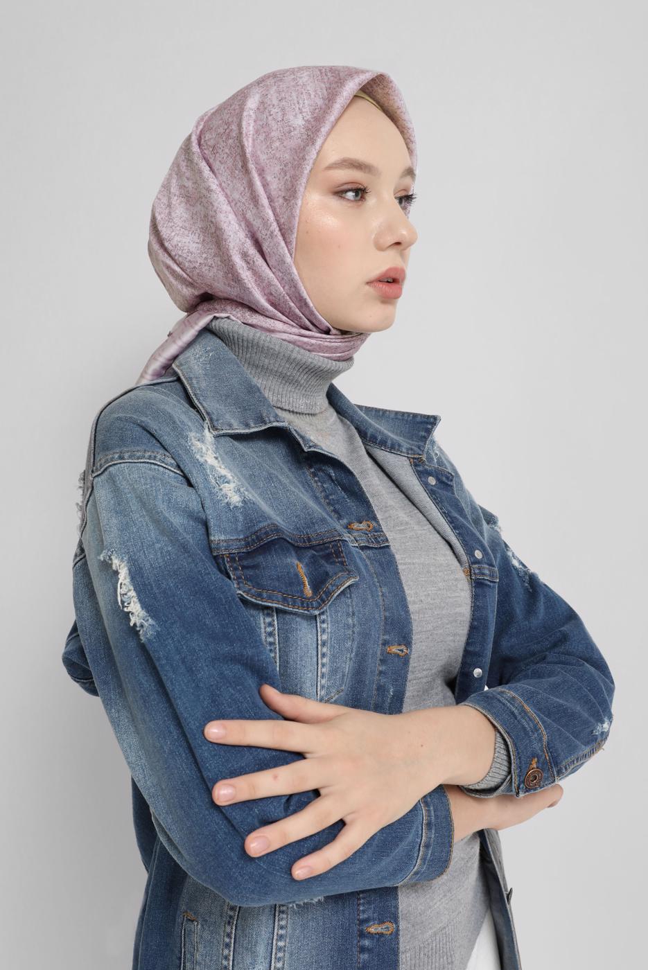 Tesettür giyim PEMBE ALVİNA DİJİTAL TWİLL EŞARP 5381 