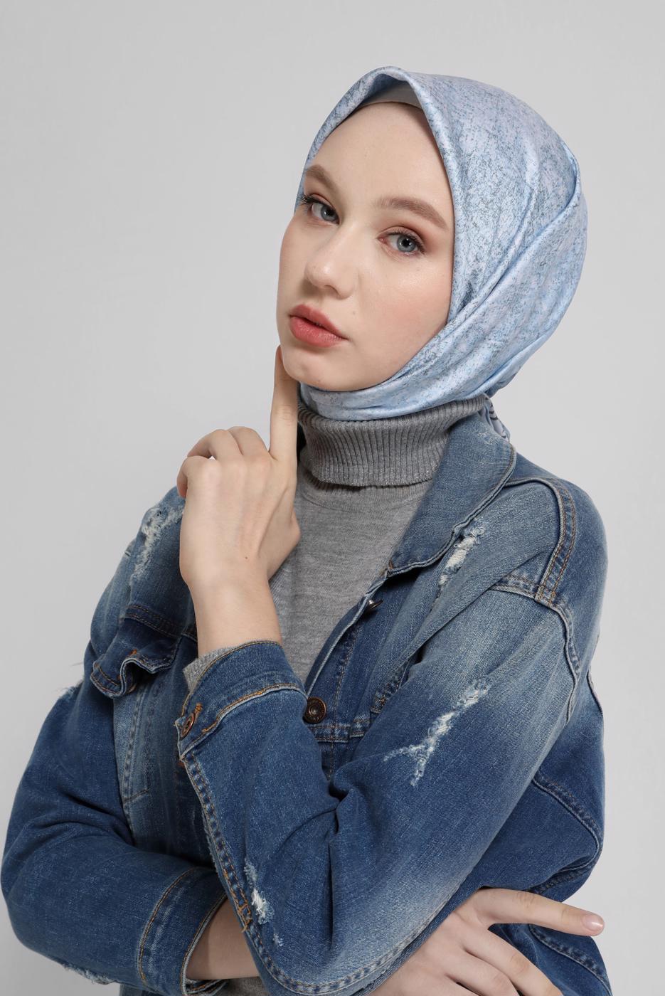Vêtements hijab BLEU ÉCHARPE EN SERGÉ ALVİNA 5381