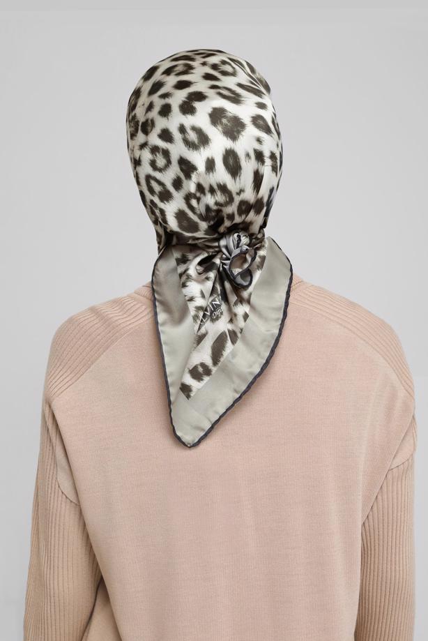 Tesettür giyim HAKİ ALVİNA DİJİTAL LEOPAR EŞARP 8032  - TRENDTESETTÜR